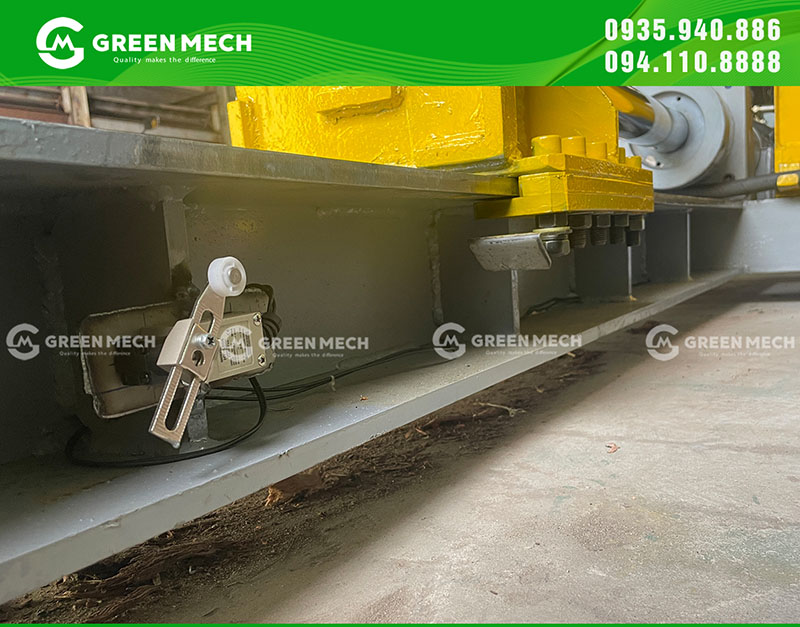 Máy bổ củi thủy lực GREEN MECH hiện đại